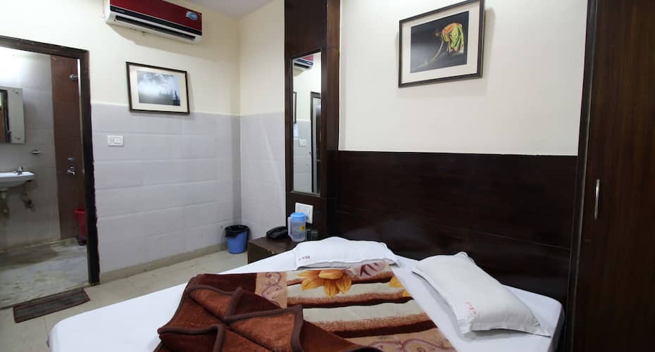 Hotel K V M International, New Delhi 4